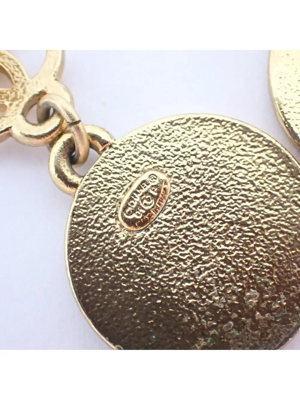 Chanel Earrings Gold-Tone Metal #208436C85B